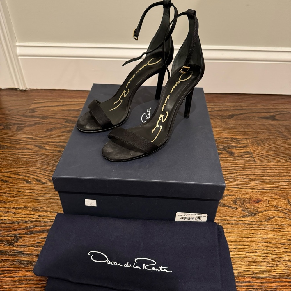 Oscar De La Renta Heels